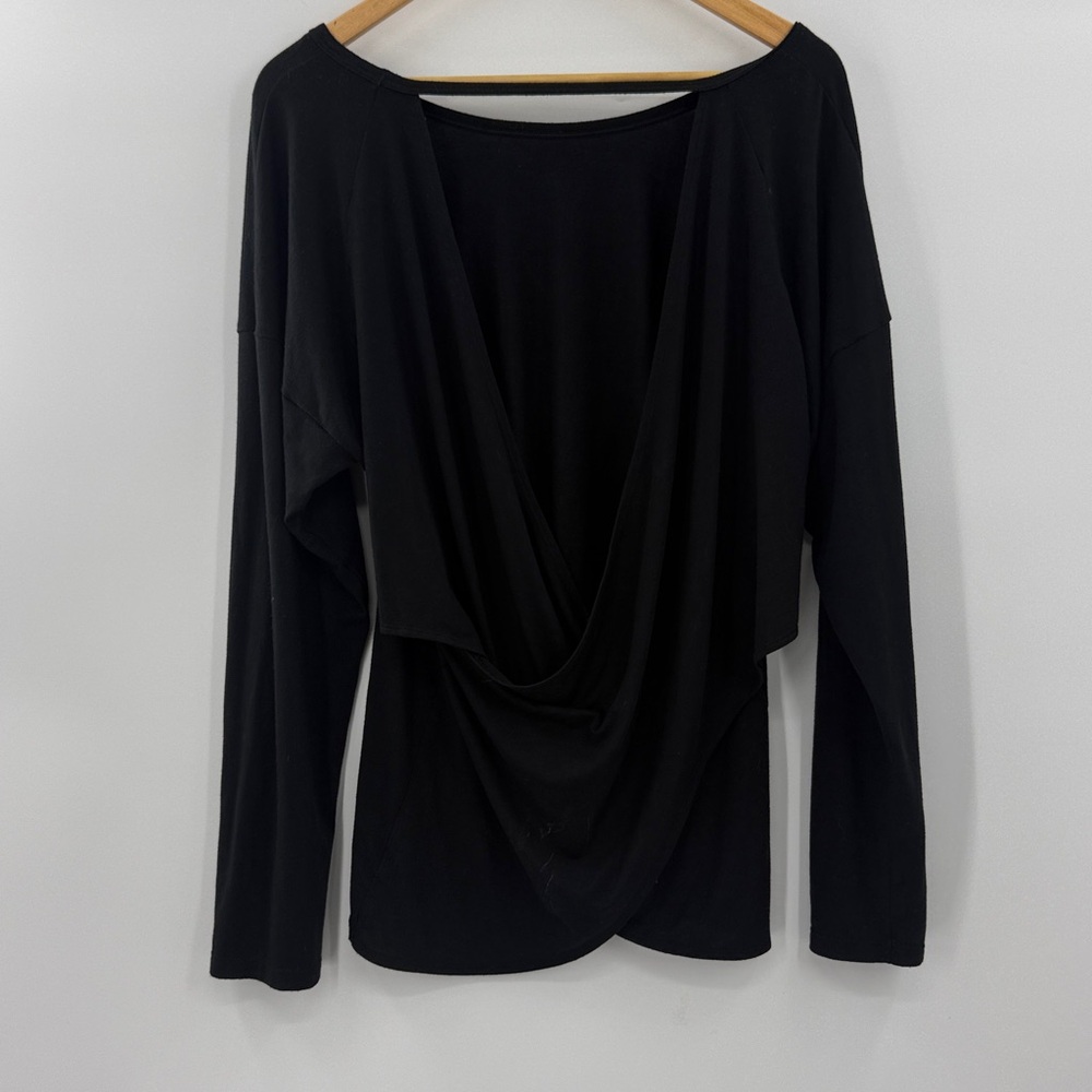 Victoria's Secret black long sleeve lounge sleep shirt exercise top relaxed fit - Picture 11 of 12